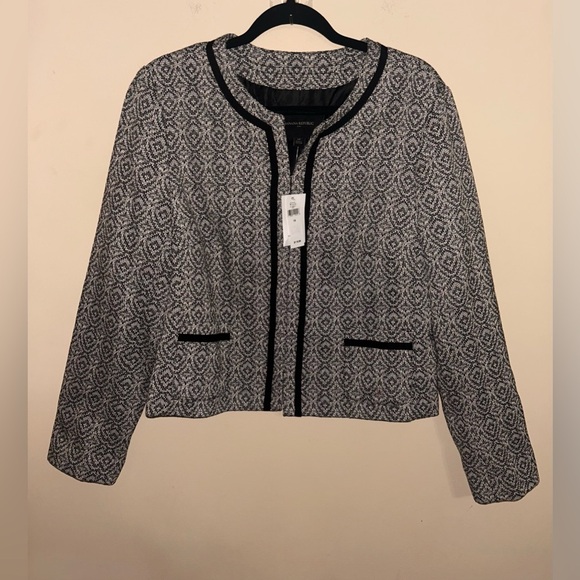 Banana Republic  Blazer Size 14 Black White Tweed Contrast Trim Pockets Career - Picture 1 of 6